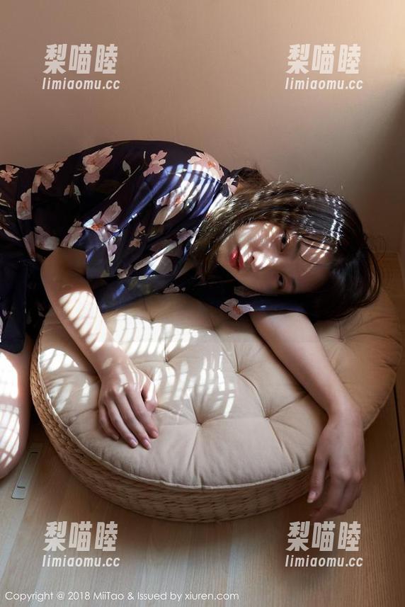 MiiTao蜜桃社-E杯奶茶 MiiTao蜜桃社 - E杯奶茶女神的精选套图,喝了都香喷喷的直呛人!