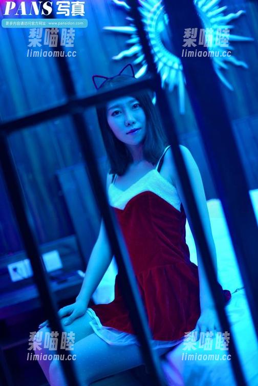 PANS摄影 - 学姐思妍的写真，课间偷偷溜出来了吗？