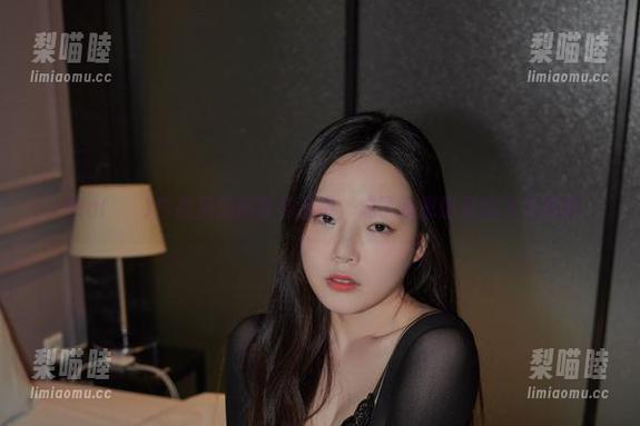 Pia(피아)作品里的黑猫与金蟒，成了我思维里的另类偶像