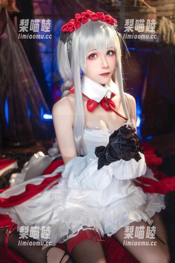 Tomoyo酱 写真里的Tomoyo酱,K2礼服倒是挺有戏的
