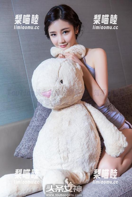 TouTiao头条女神 - 罗曼史？刘瑾希的全套写真让我质疑现实