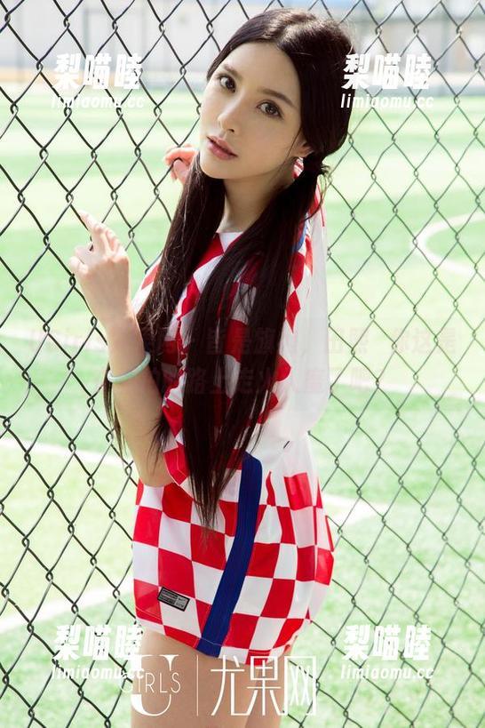 UGirls尤果网 - 皆是旗袍，田熙玥你这是在私拍的路上走火入魔了吧？