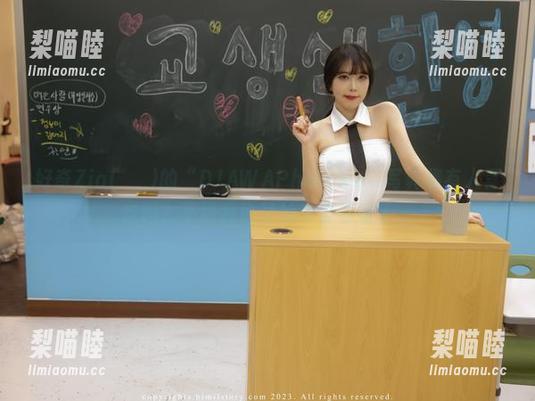 好奇Zia(지아)的“DJAWAPhotoK2”写真集有人喜欢吗？不说我也开始想要看看了。