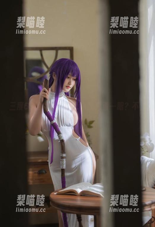 三度69 三度69的姐姐:你以为我只看一眼?不,我再看一遍!