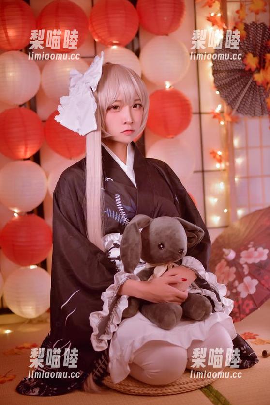 二佐Nisa 居家COS新花样,二佐Nisa带你股市直播式更新好戏连台!