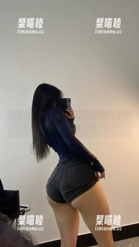 俏妞qiaoniuTT 微密圈 - 下载俏妞qiaoniuTT的比基尼写真集,中间就藏着一些小意外