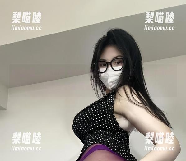 微密圈 - 遇到可爱的肉巴的蕾丝内衣，心水不？这可是免费的下载机会哦！