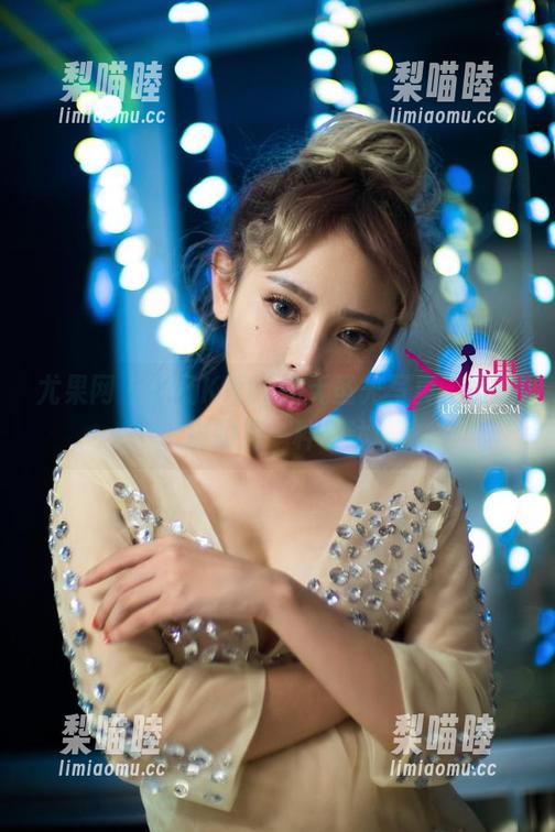 尤果网 - 欣杨Kitty的无圣光写真，圣诞树的另一种表达