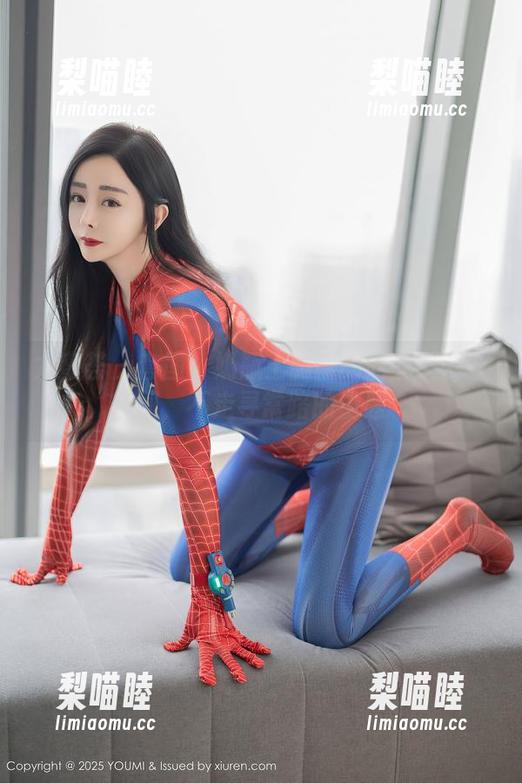 尤蜜荟-奶瓶土肥圆 尤蜜荟 - 套图:奶瓶土肥圆的职业装试衣间,不走寻常路的主题