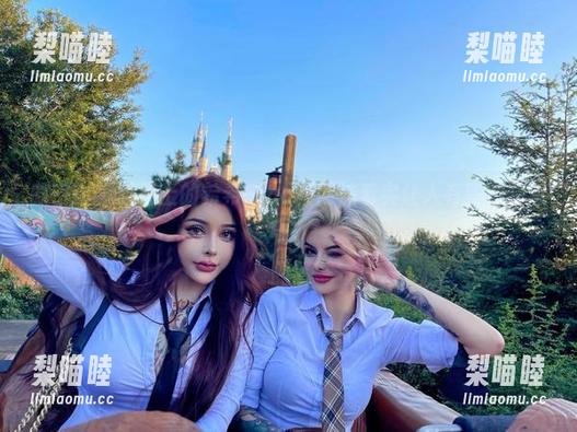 微密圈 - 图集上的希希Gina，网袜着实让人有些心猿意马。