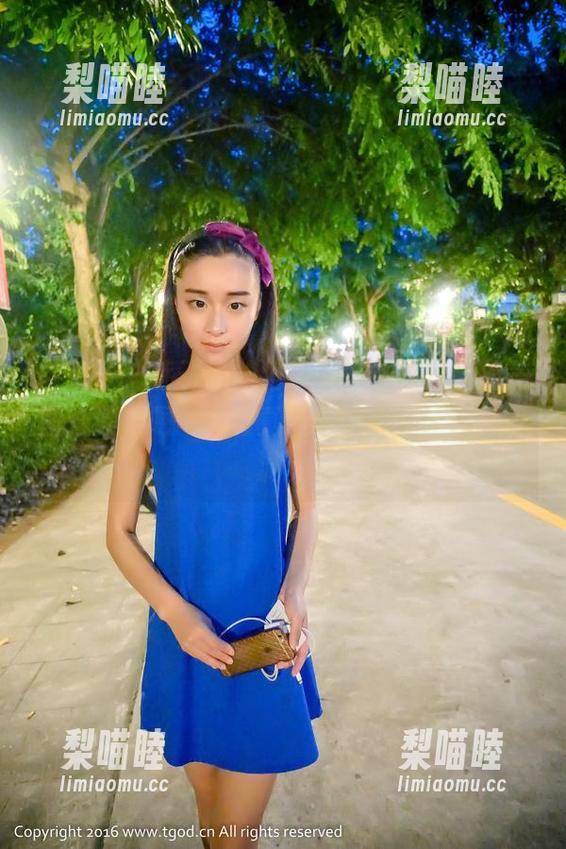 推女神 - 巷子里的阳光下，佟蔓的旅拍美图合集，嗯……说真，这几张真让人想旅游。