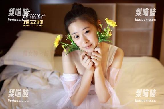 推女神-绮里嘉Ula 推女神 - 绮里嘉Ula的旅拍合集:出门就像开派对!