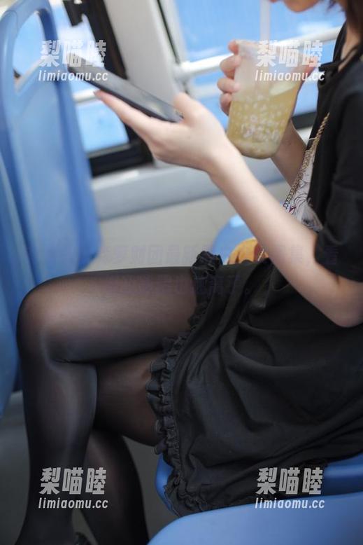 森萝财团 有看头!森萝财团最新黑白少女图集,看得我眼睛也迷离了。