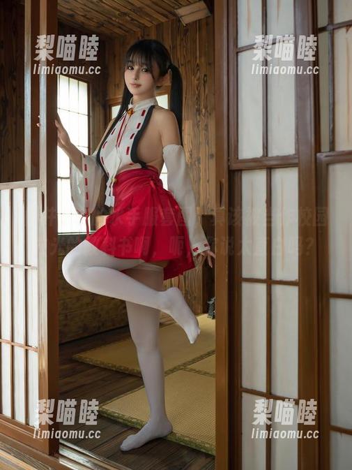 樱井宁宁的水手服套图，真该被当作校园时光的教科书啊，呃，你说太直白吗？