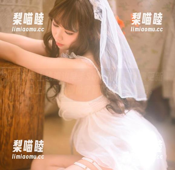 渡边早季Saki 新内容上线渡边早季Saki阳台写真集更新,闭上眼想象那份宁静的夏日午后吧。
