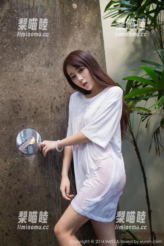 爱蜜社 - 倾斜的镜头——小宝酱“粉色”图库分享，有意无意间撒的糖。