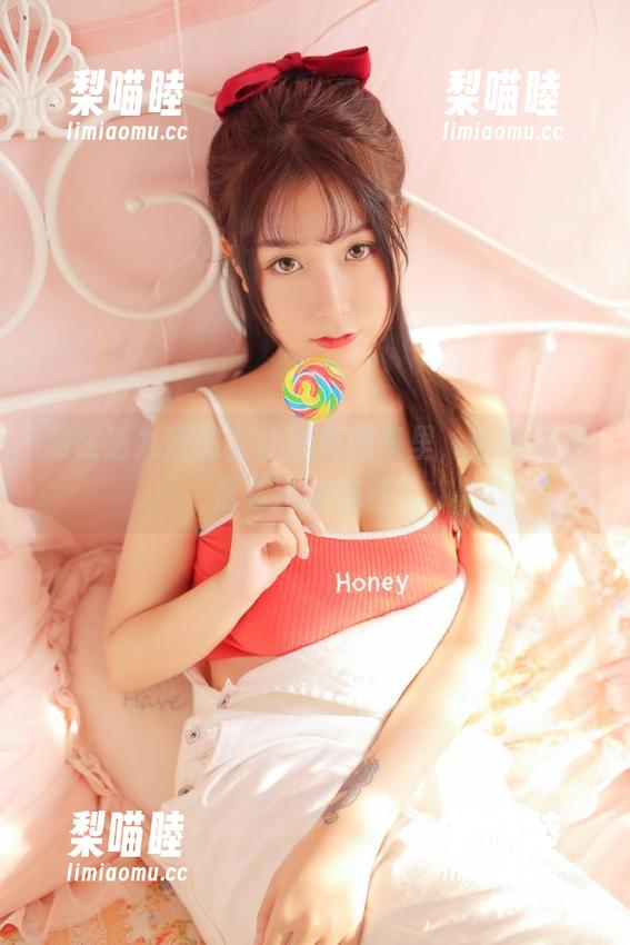 溺在猫九酱的女仆泳装图集里，分享好像是必走的流程？