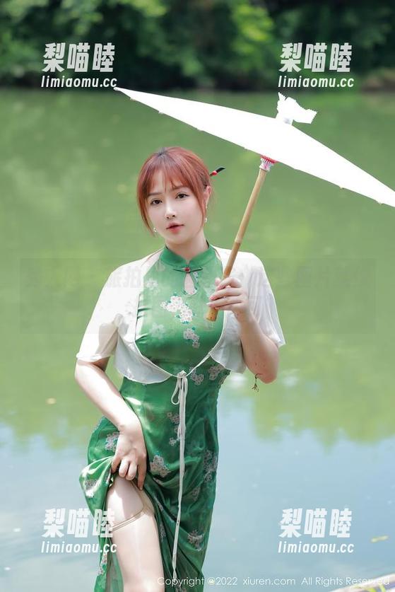 秀人网 - 旅拍里的圆圆酱：这些图片就像拼图，缺一不可