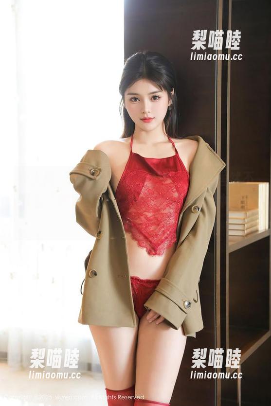 秀人网 - 照片中的抖娘利世护士，居然不那么“严肃”，这才是医院的另一种疯狂吧？