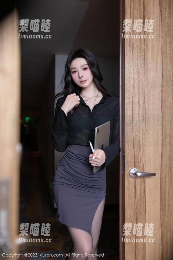秀人网-林子欣 秀人网 - 林子欣最新校服集锦,心中默念三遍:我想试试!