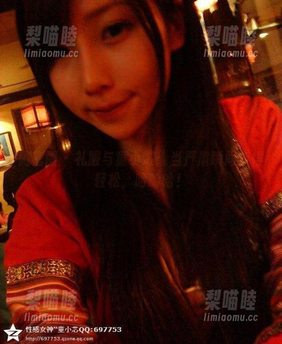 微密圈 - 礼服与童小芯：当严肃瞬间变得轻松，哈哈哈！