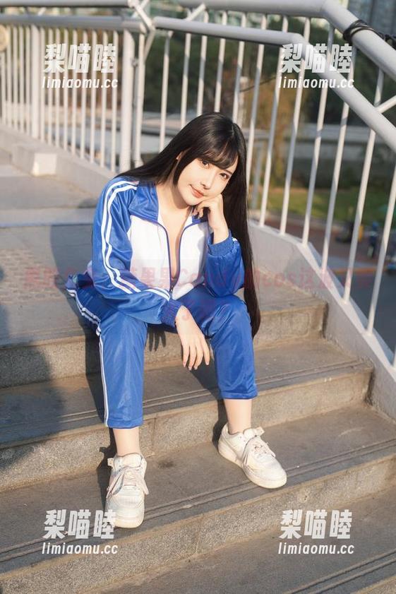 黑胶兔兔，糖果果Candy的cos这波又要火了吧？