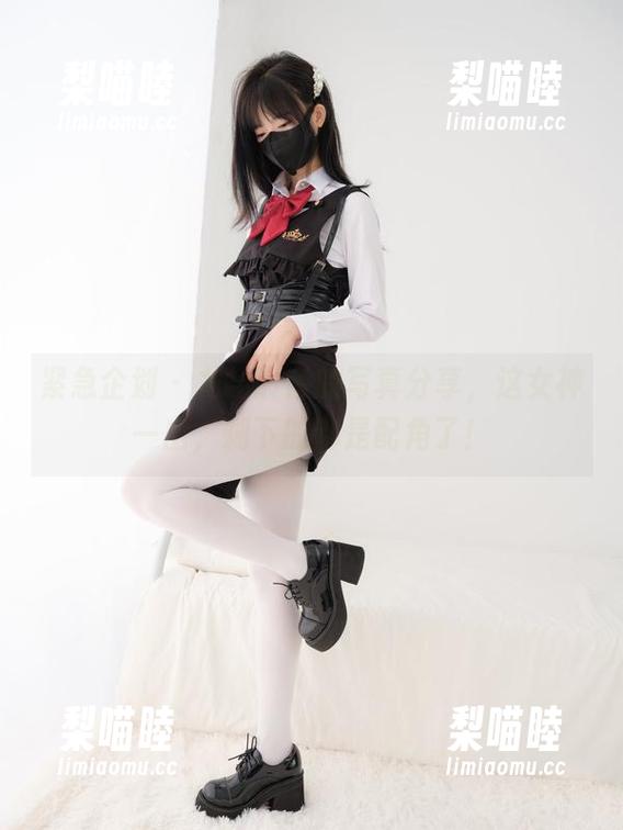 紧急企划 - 龙崎聆音的写真分享，这女神一出，剩下的都是配角了！