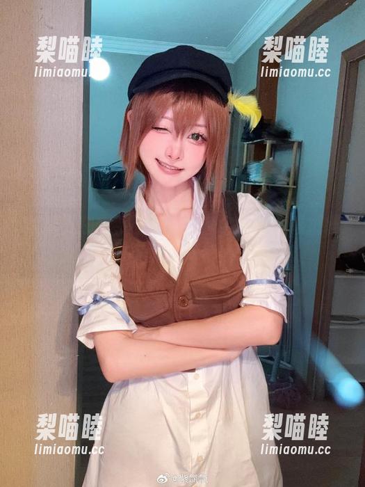 紫氯氯 紫氯氯在水手服里,那套全集可太难抵挡,下载一下试试?