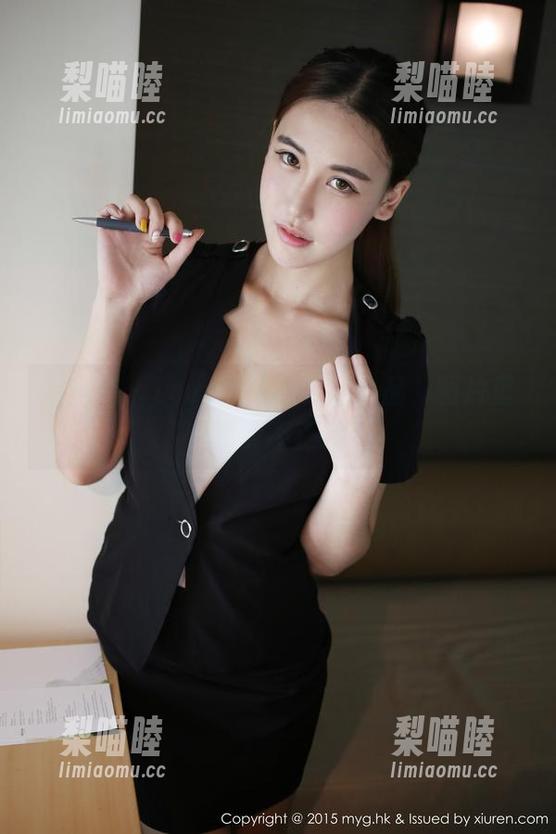 美媛馆 - Love陆瓷的夏日作品，图片里有点不正经