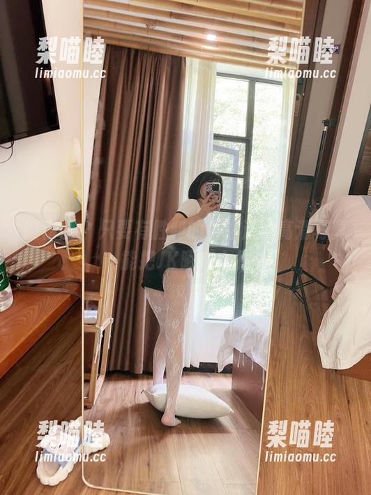 微密圈 - 只要有胜利的小生活，高清写真能把JK晒成女神