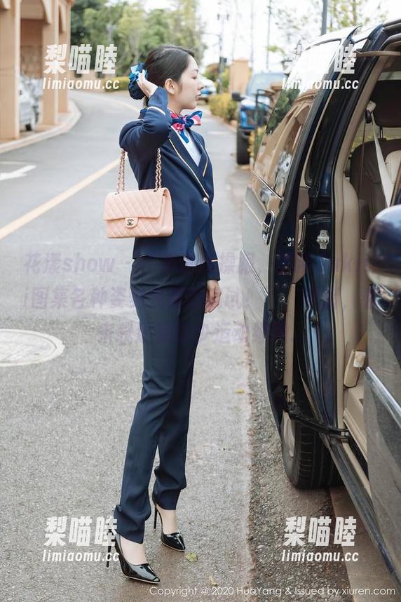 花漾show-思淇Sukiiii 花漾show - “看这体操服,思淇Sukiiii图集各种姿势我都想试试!”,可惜,看来我还是缺少运动细胞...