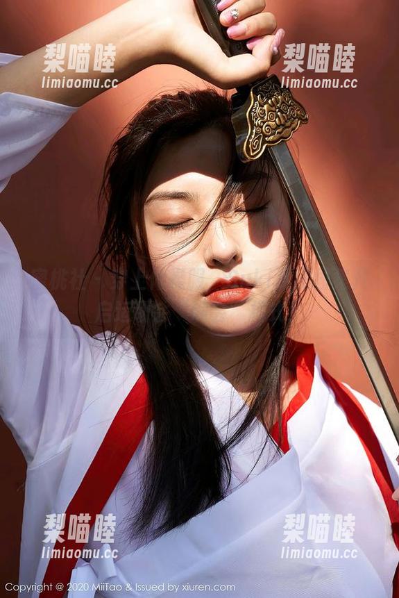 蜜桃社 - 穿上体操服，Suki私房图集开启运动会“误会”模式！