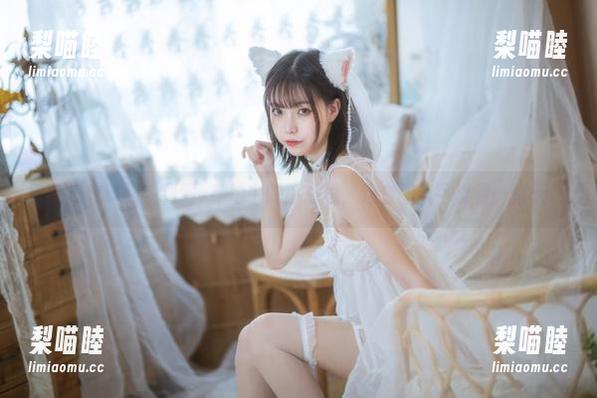 许岚LAN 许岚LAN+韩系制服=私拍中的小心思,这套图我可以看一整天!