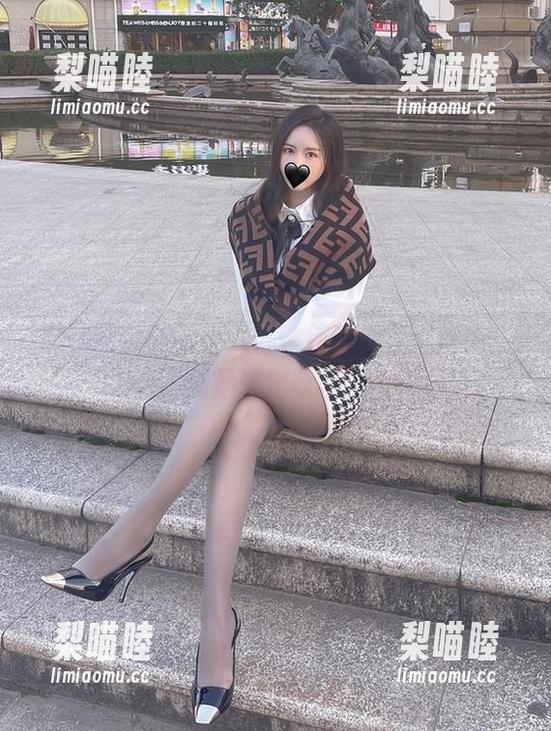 微密圈 - 软妹小九九，纯白全套，从这一刻起决定收藏！